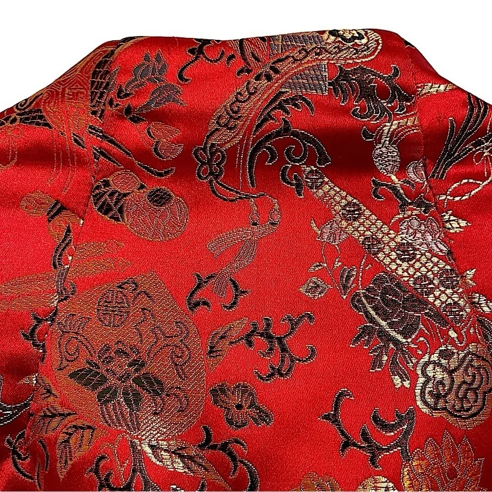 Beautiful Reversible Black Velvet to Red Asian Print Jacket Luxe Look Size M/L
